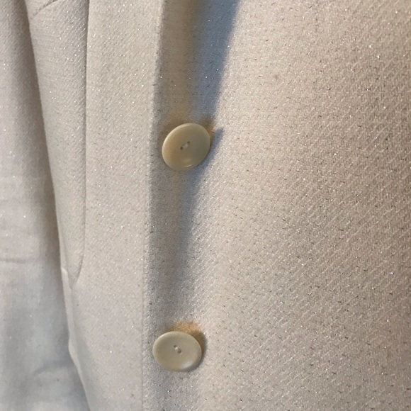 Kenneth Cole Cream Blazer - Picture 2 of 8